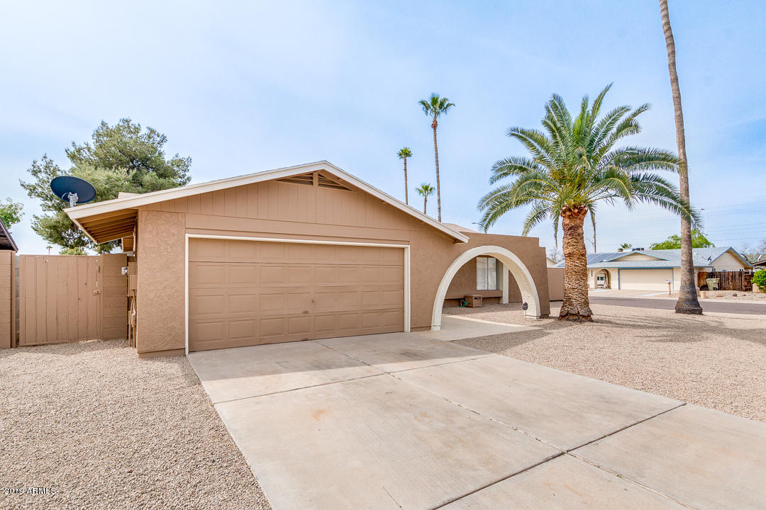 5839 West St John Road Glendale, AZ 85308 - Photo 2 of 47 02-Saint