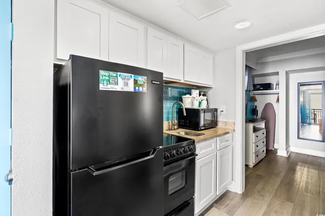 $189,900 | 7200 North Ocean Boulevard, Unit 418, Myrtle Beach, SC 29572