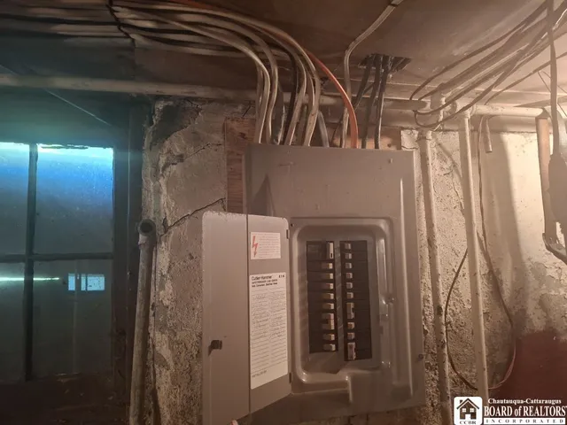 $79,500 | 704 Jefferson Street, Jamestown, NY 14701