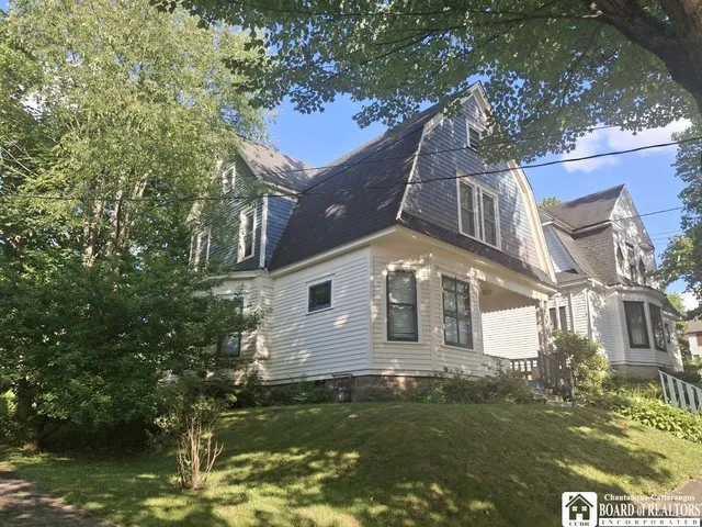 $79,500 | 704 Jefferson Street, Jamestown, NY 14701