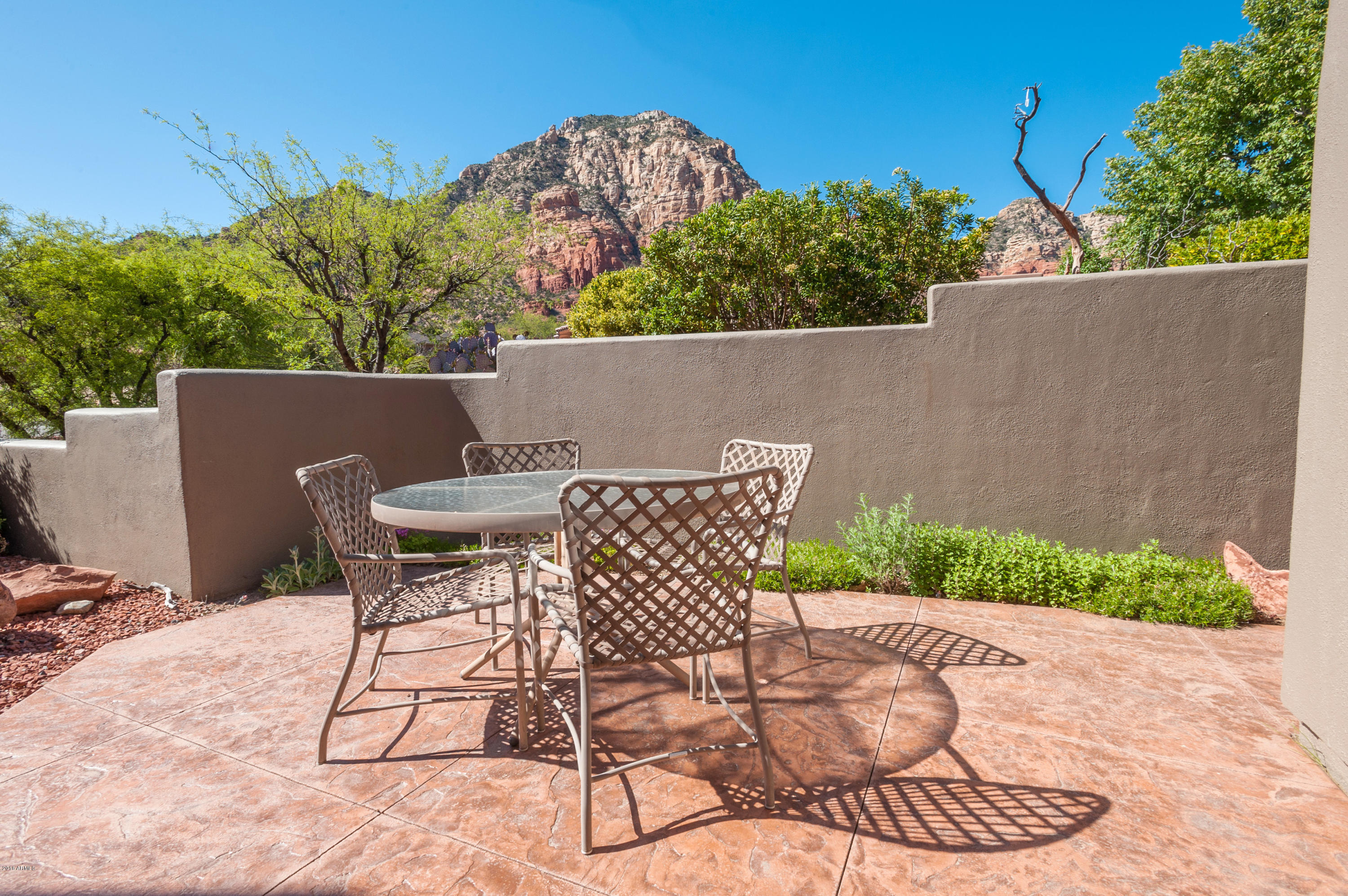 860 Rodeo Road Sedona, AZ 86336 - Photo 30 of 32 Private Side Patio