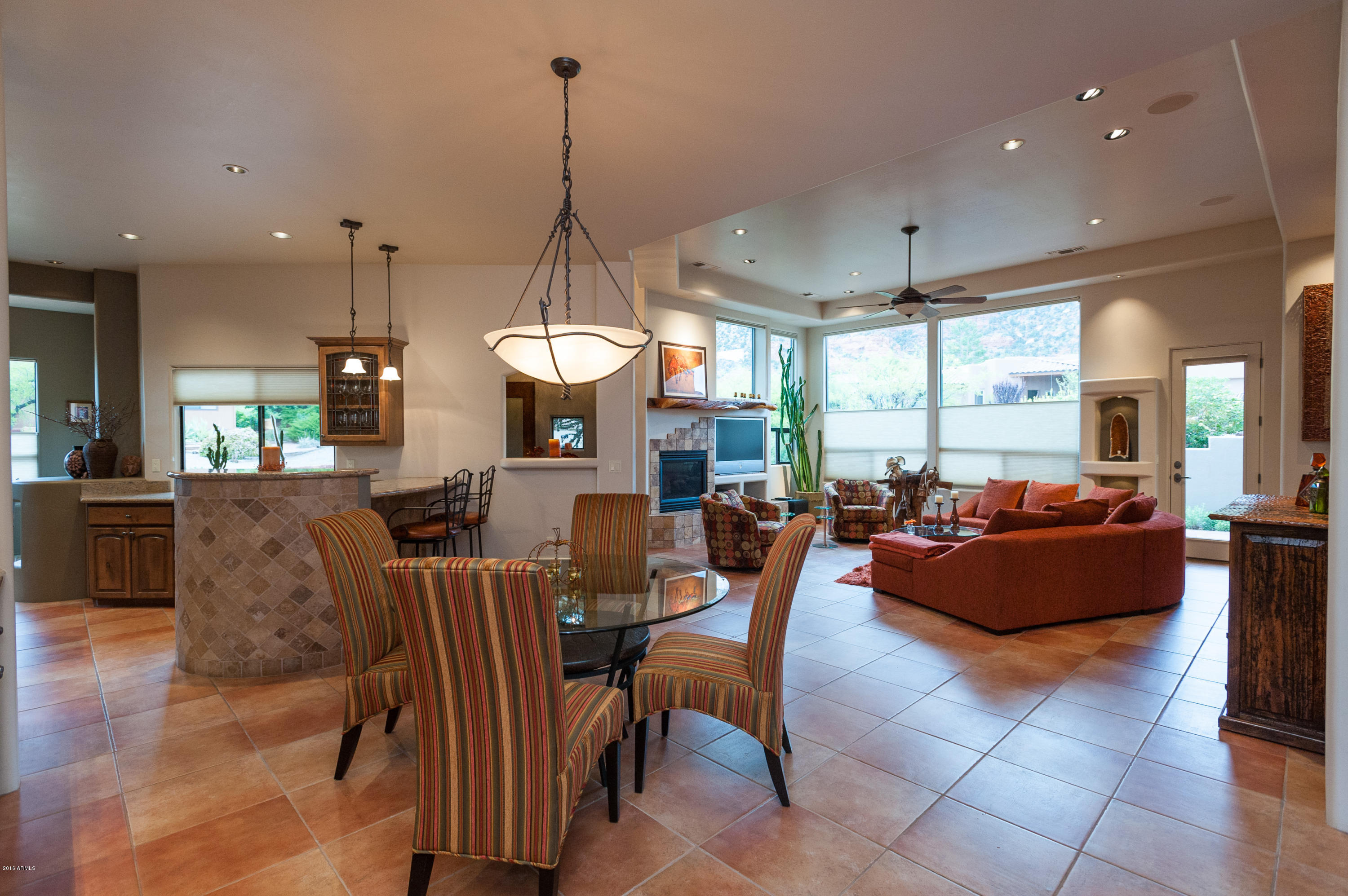 860 Rodeo Road Sedona, AZ 86336 - Photo 7 of 32 Bright and Welcoming