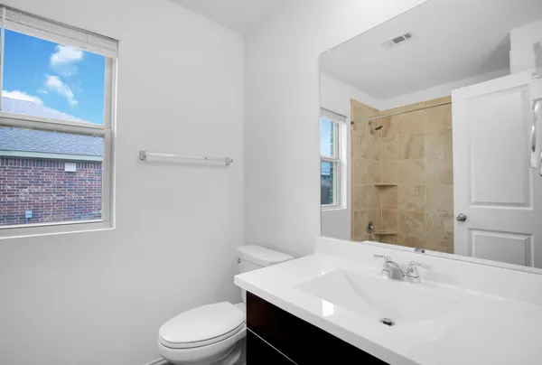 $2,300 | 21409 Resource Road, Pflugerville, TX 78660