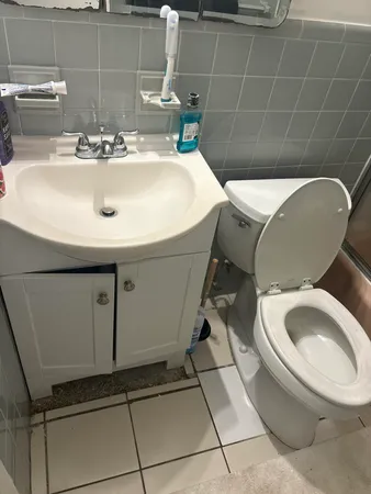 $2,800 | 171 Southeast 28th Avenue, Boynton Beach, FL 33435