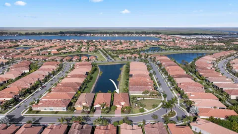$925,000 | 9149 Leon Circle East, Parkland, FL 33076