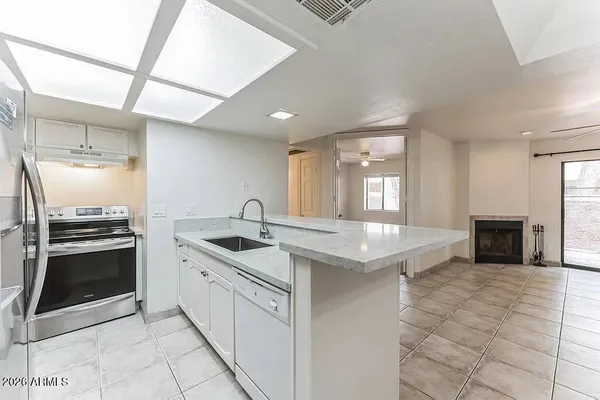$1,595 | 2935 North 68th Street, Unit 109, Scottsdale, AZ 85251