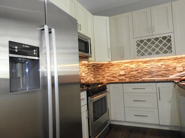 $2,650 | 6456 South Woodlawn Avenue, Unit 1D, Chicago, IL 60637