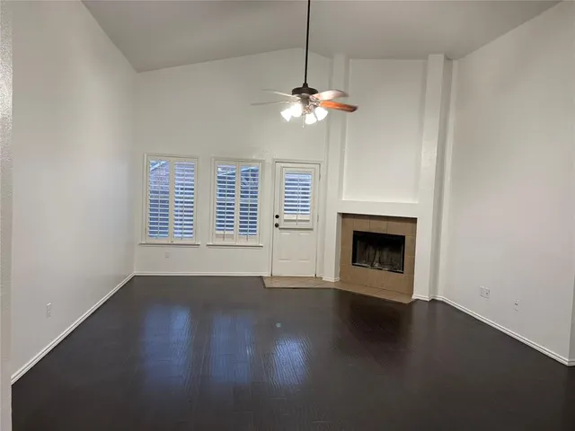 a view of livingroom with window