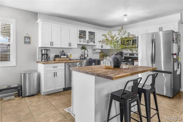 $239,900 | 105 Linda Drive, Sikeston, MO 63801