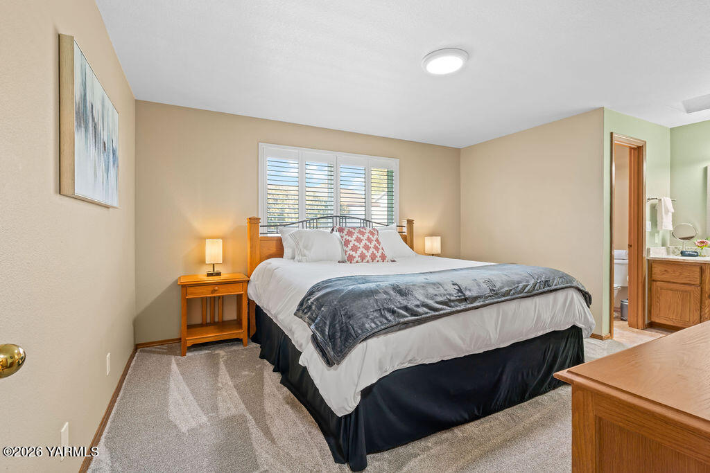 1408 Conrad Avenue Yakima, WA 98902 - Photo 13 of 18 1408ConradAveABNB-32