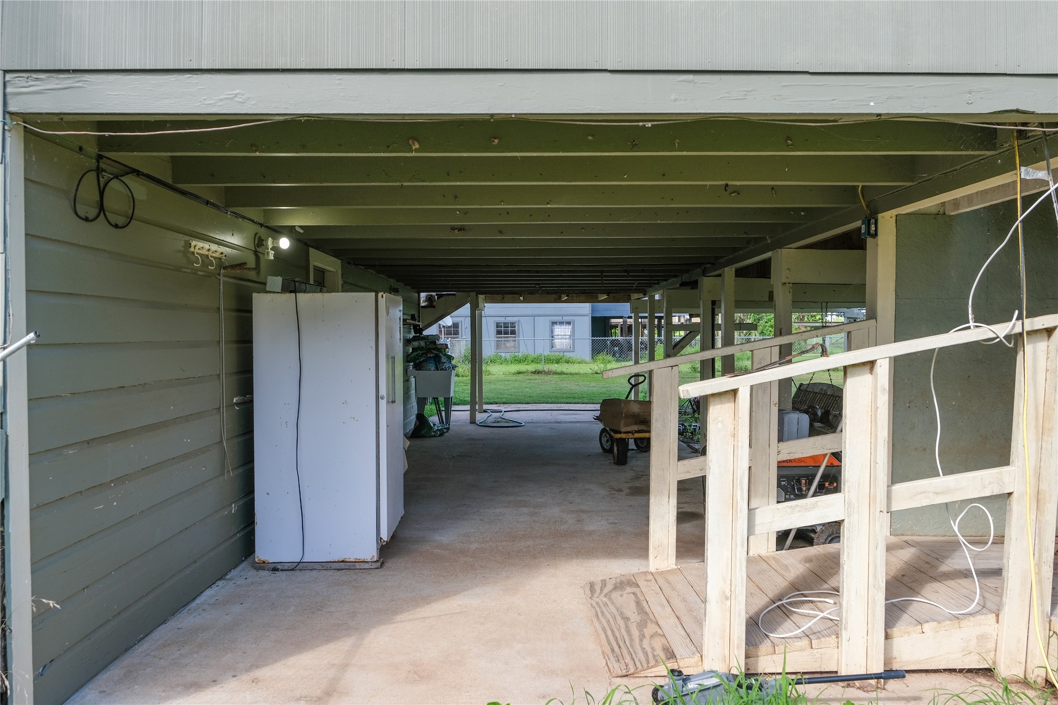 29523 County Road 25 Damon, TX 77430 - Photo 37 of 42 Under Home View 2