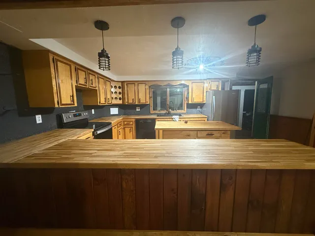 $2,300 | 192 Dorrs Corner Road, Ossipee, NH 03864