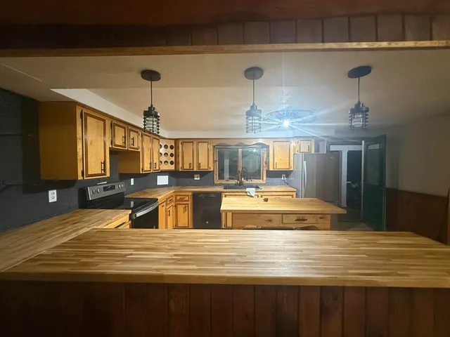 $2,300 | 192 Dorrs Corner Road, Ossipee, NH 03864