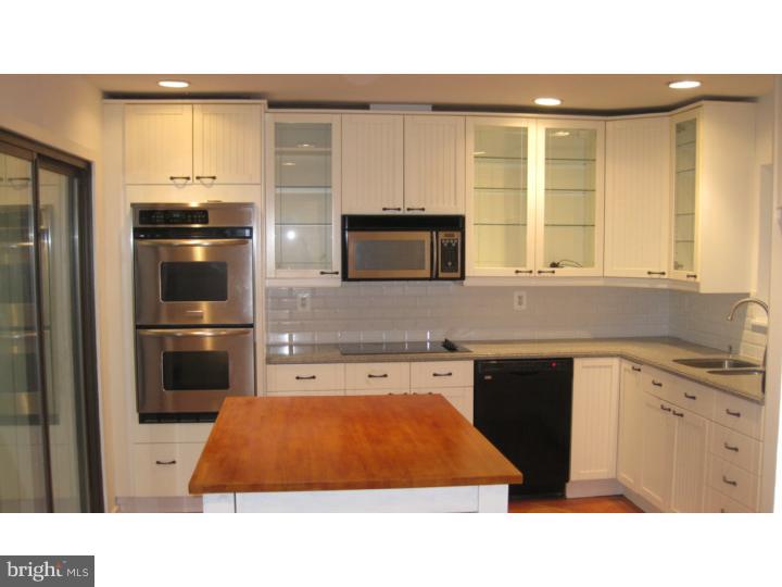 1701 Chippewa Ridge Ambler, PA 19002 - Photo 3 of 20 Kitchen