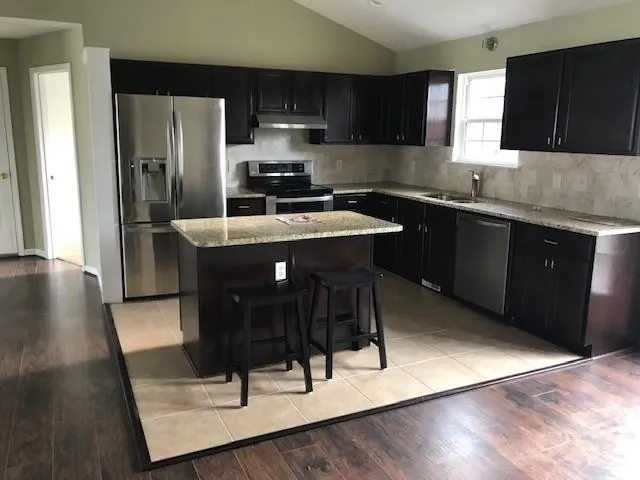 $379,900 | 4086 Parks Road, Flowery Branch, GA 30542