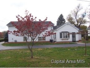 2737 East Sangamon Avenue Springfield, IL 62702 - Photo 2 of 21 Gallery Image 2