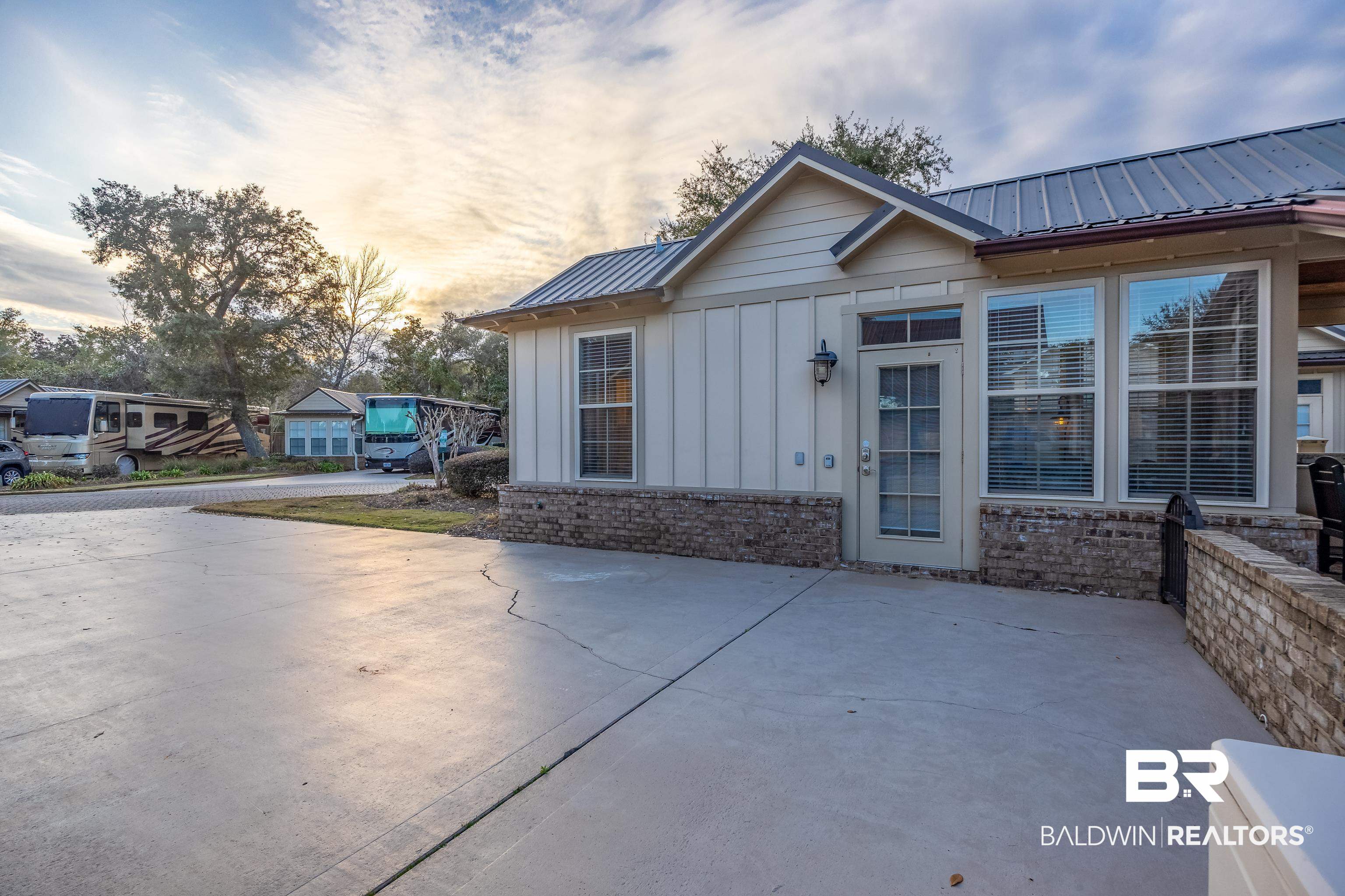 28888 Canal Road, Unit 30 Orange Beach, AL 36561 - Photo 15 of 51 Gallery Image 15