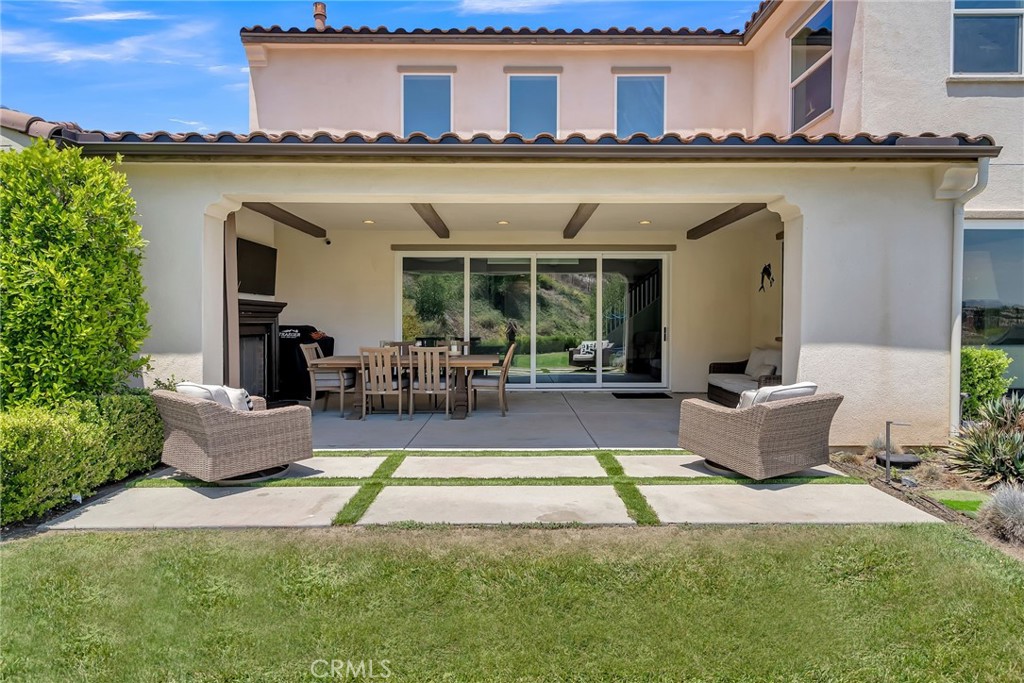 12237 Cortona Place Riverside, CA 92503 - Photo 3 of 60