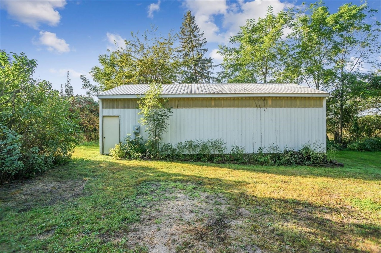 4902 South M 52 Manchester, MI 48158 - Photo 31 of 33
