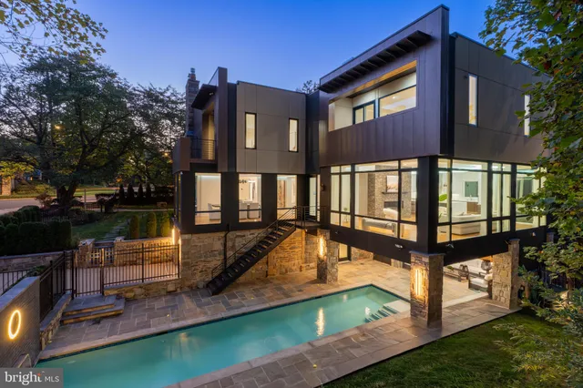 $5,595,000 | 3001 Foxhall Road Northwest, Washington, DC 20016