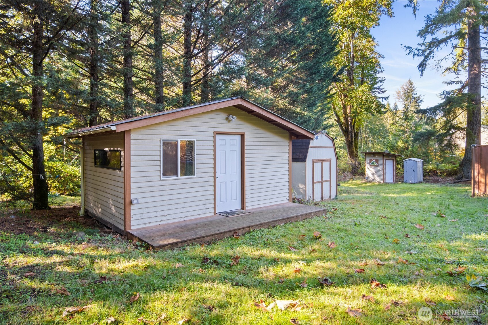 14310 200th Avenue Southeast Renton, WA 98058 - Photo 8 of 40