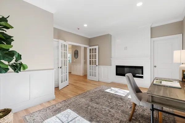 $3,100,000 | 18 Robinson Road, Lexington, MA 02420