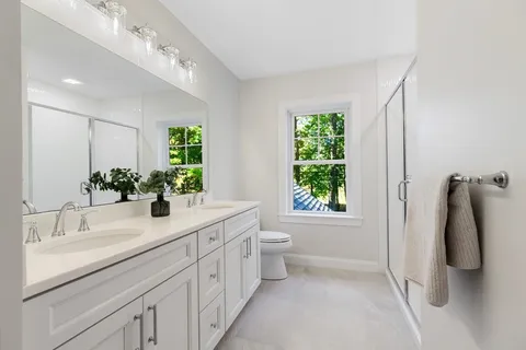 $3,250,000 | 18 Robinson Road, Lexington, MA 02420