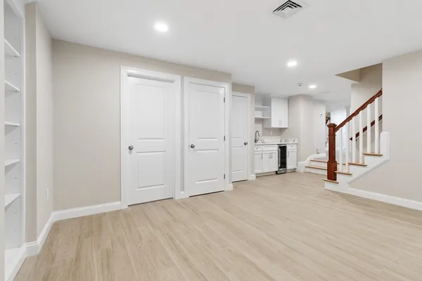 $3,100,000 | 18 Robinson Road, Lexington, MA 02420