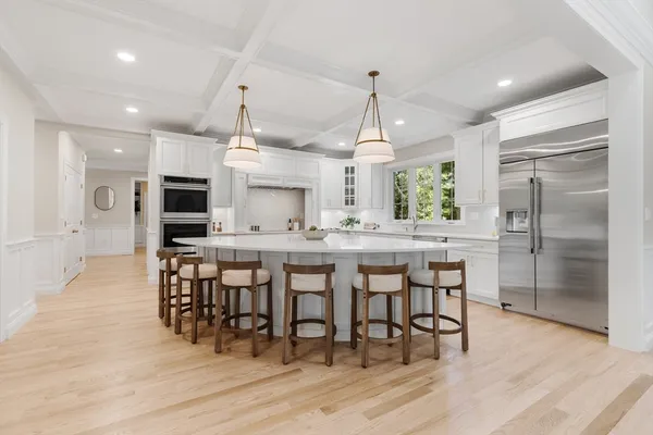 $3,100,000 | 18 Robinson Road, Lexington, MA 02420