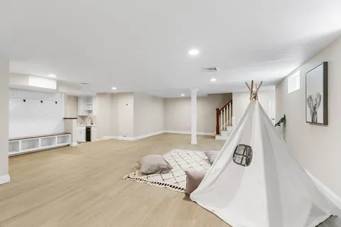 $3,250,000 | 18 Robinson Road, Lexington, MA 02420