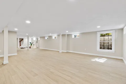 $3,250,000 | 18 Robinson Road, Lexington, MA 02420