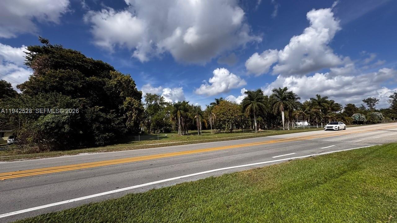 1615 Hiatus Road Davie, FL 33325 - Photo 2 of 12