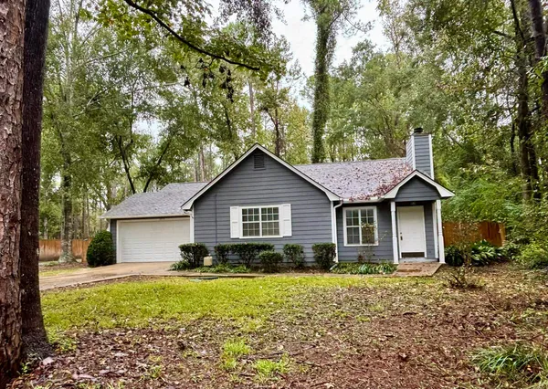 $2,195 | 2313 Tuscavilla Road, Tallahassee, FL 32312
