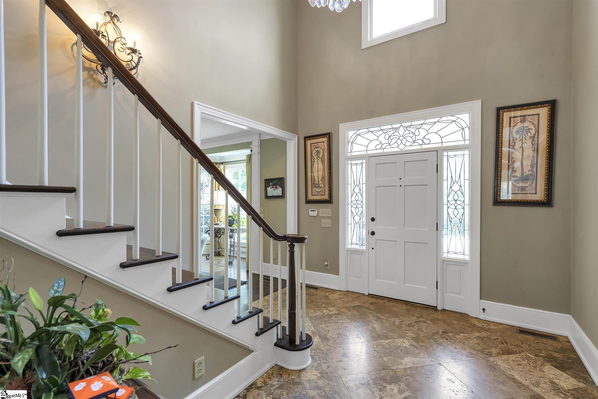 11 Collins Creek Road Greenville, SC 29607 - Photo 4 of 36