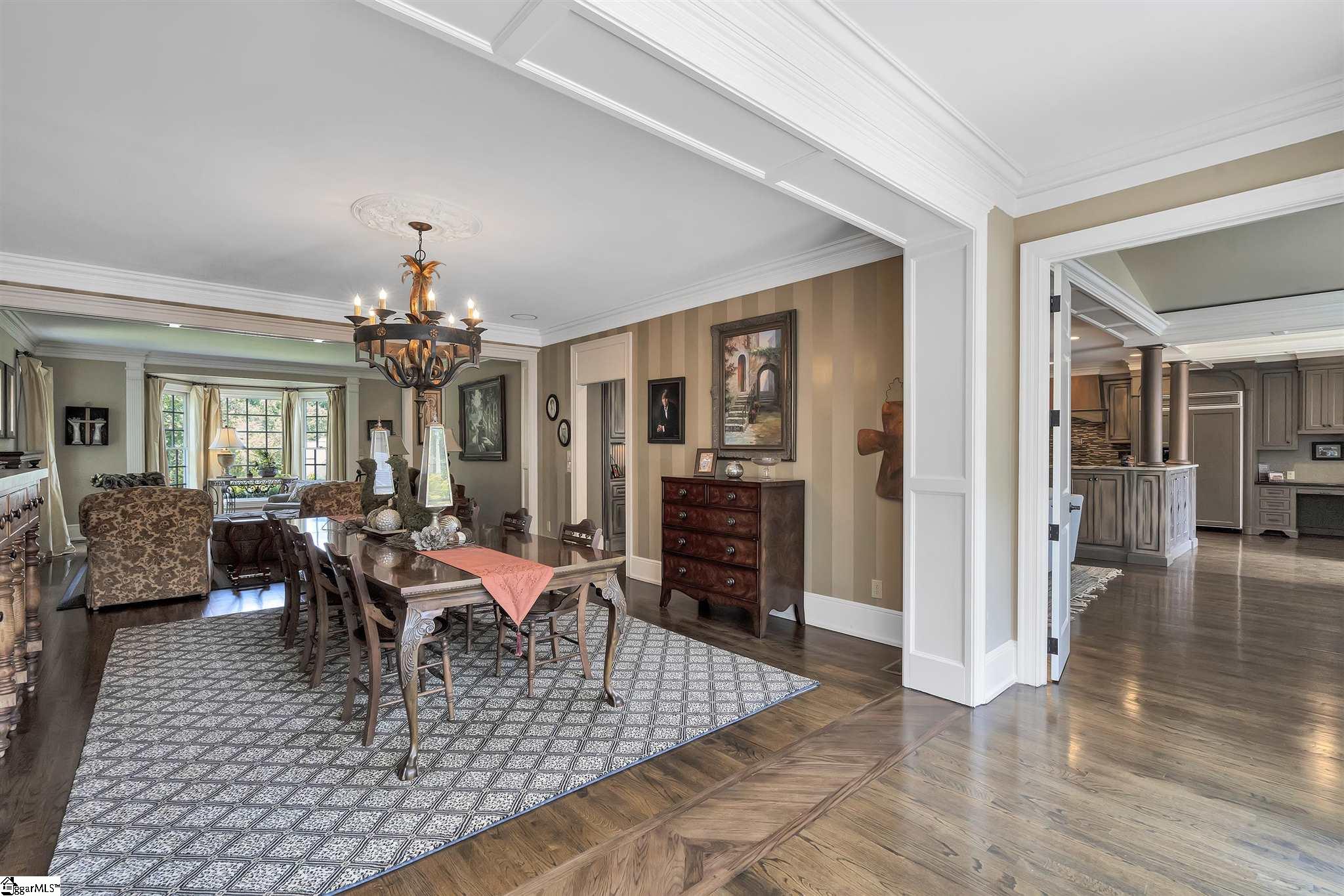 11 Collins Creek Road Greenville, SC 29607 - Photo 5 of 36