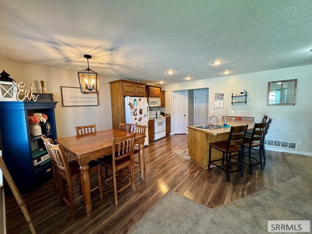 375 North 4th West, Unit 2 Rigby, ID 83442 - Photo 9 of 19