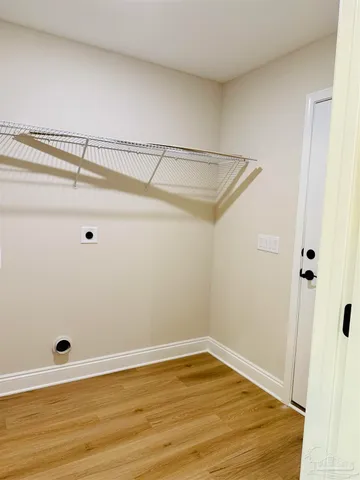 $349,998 | 7933 Twin Lake Drive, Milton, FL 32583