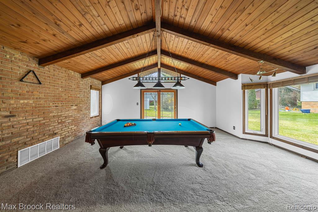 32036 Red Clover Road Farmington Hills, MI 48334 - Photo 20 of 44