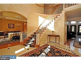 169 Cathcart Road Ambler, PA 19002 - Photo 2 of 12 Foyer