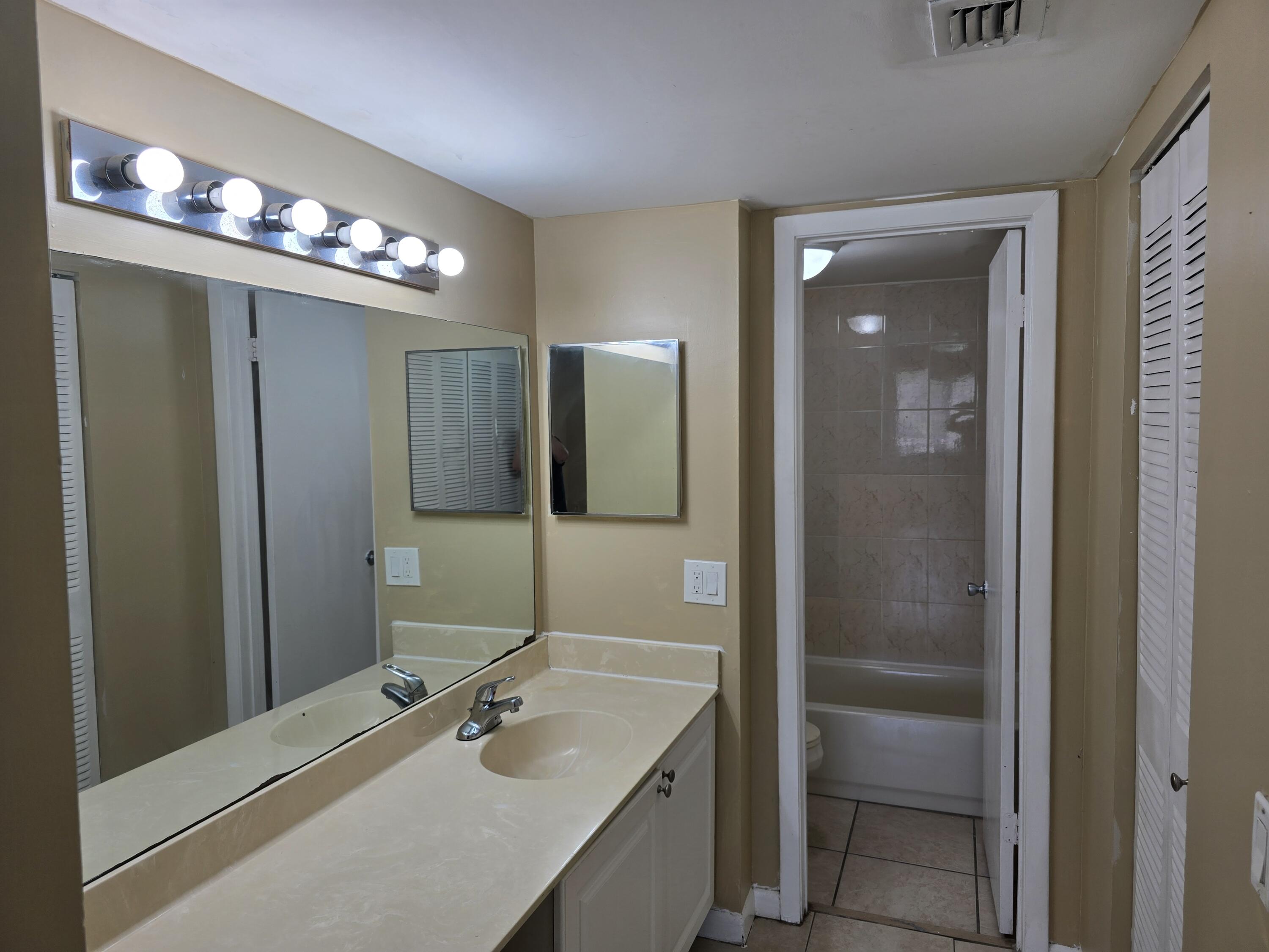 711 North Pine Island Road, Unit 213 Plantation, FL 33324 - Photo 16 of 18 20260502_122948