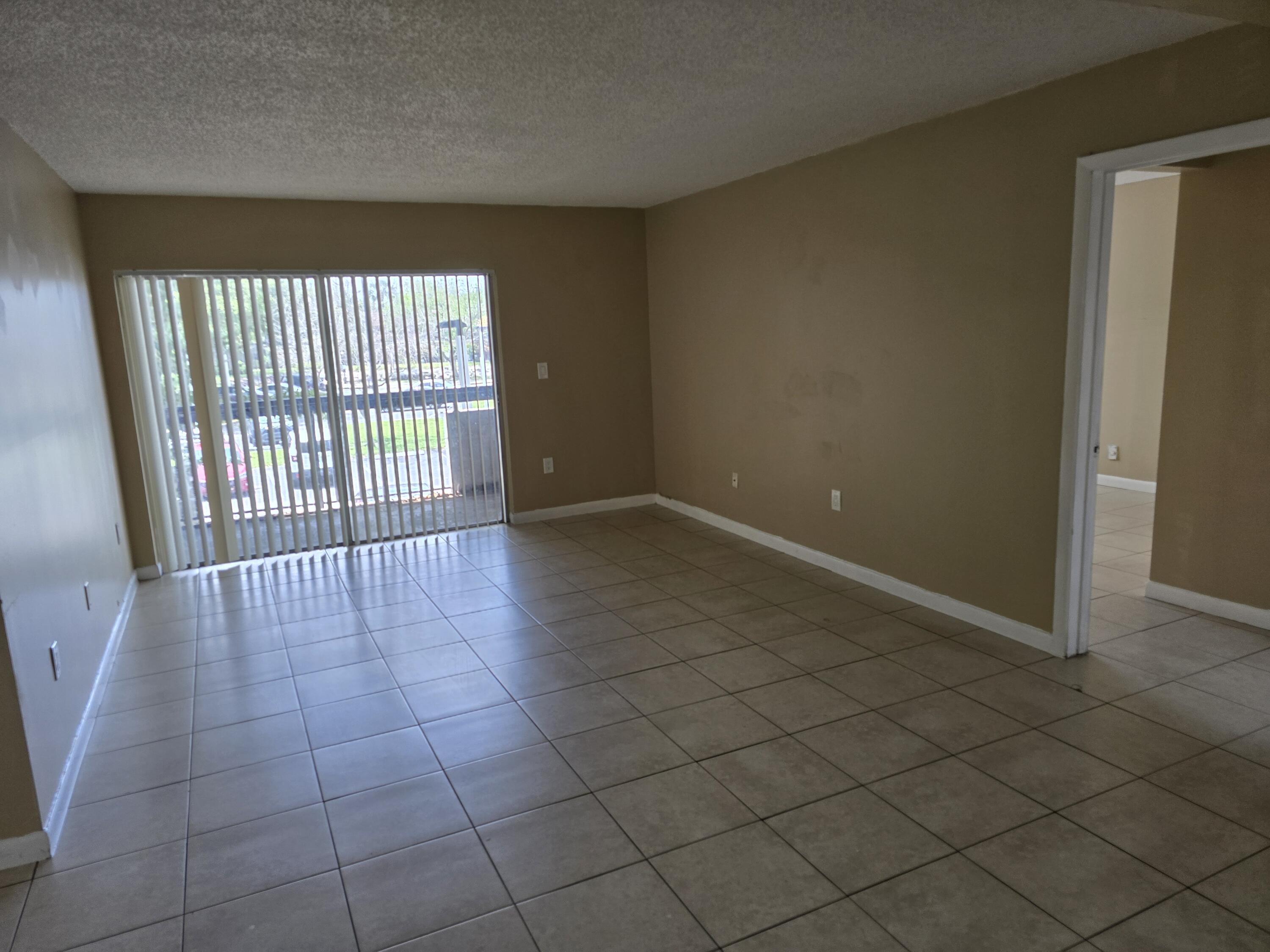 711 North Pine Island Road, Unit 213 Plantation, FL 33324 - Photo 8 of 18 20260502_122556