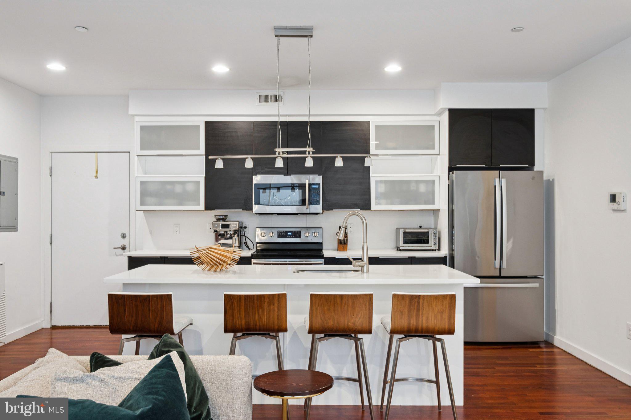 2000 Kimball Street, Unit B4 Philadelphia, PA 19146 - Photo 6 of 23 Kitchen