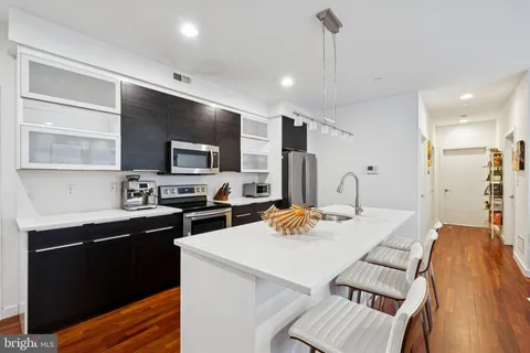 $550,000 | 2000 Kimball Street, Unit B4, Philadelphia, PA 19146