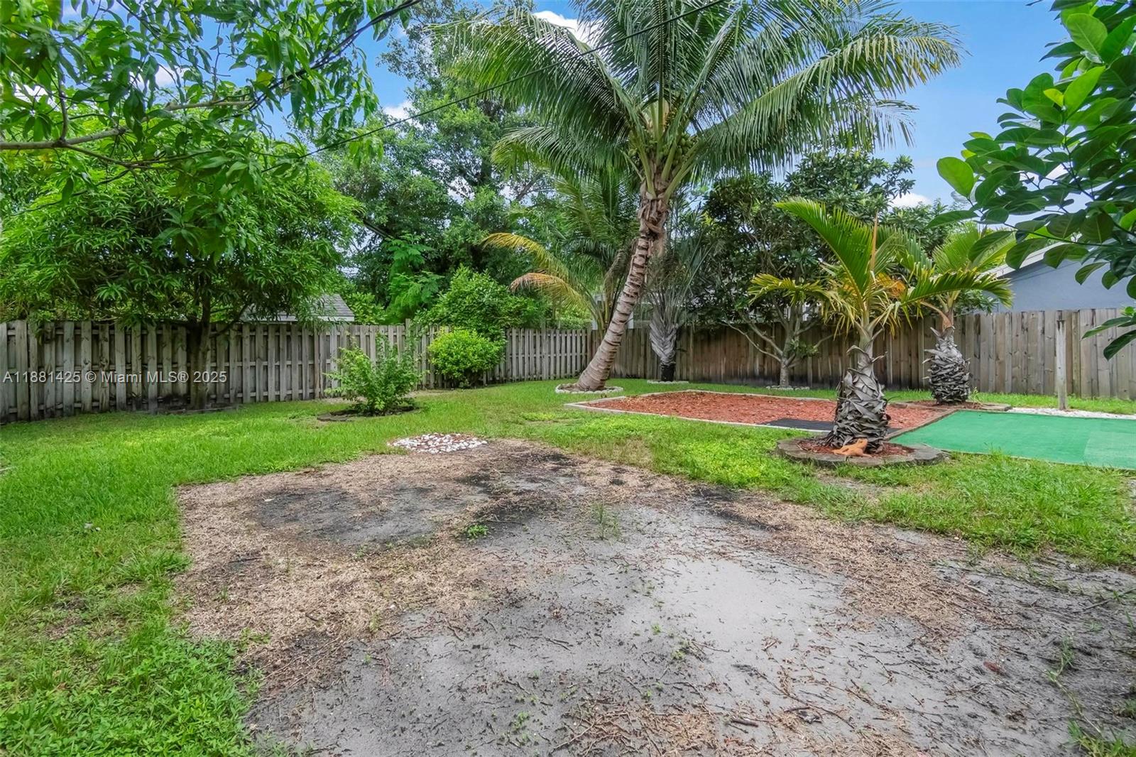 5119 Oak Hill Road Delray Beach, FL 33484 - Photo 40 of 48 a park with water view