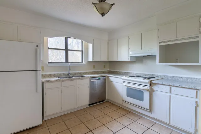 $1,750 | 448 Pheasant Drive, Evans, GA 30809