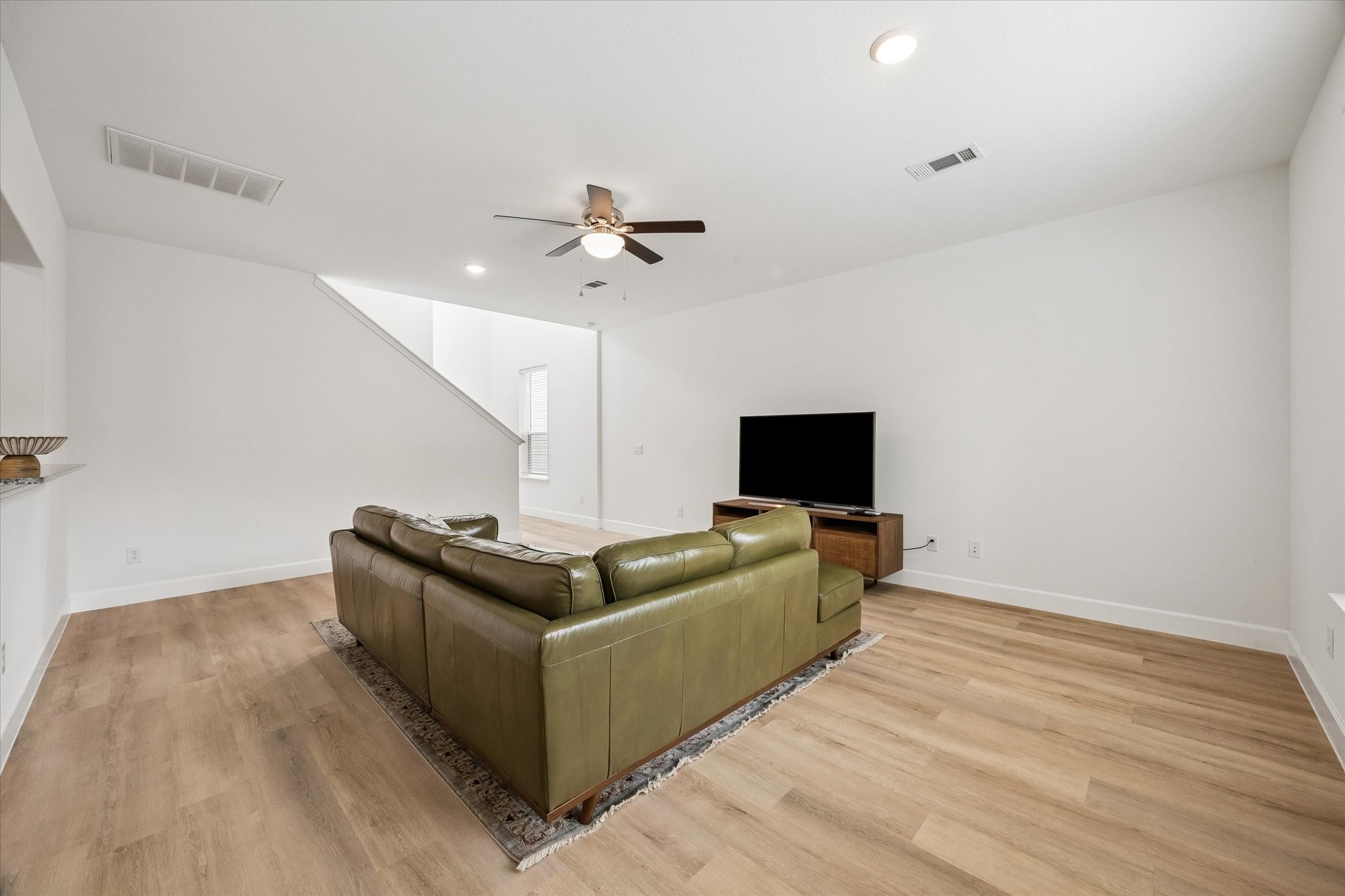 10122 Clearwick Street Houston, TX 77034 - Photo 3 of 21