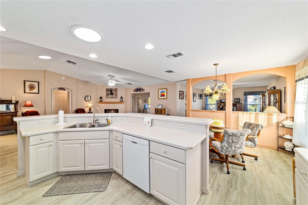 15680 Southwest 13th Circle Ocala, FL 34473 - Photo 36 of 75