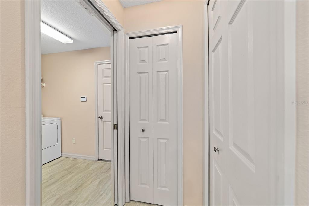 15680 Southwest 13th Circle Ocala, FL 34473 - Photo 56 of 74 a view of a bathroom with a glass door