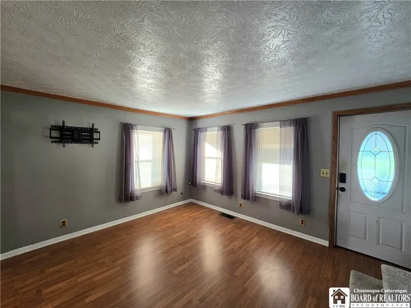 $154,900 | 92 1st Street, Bolivar, NY 14715