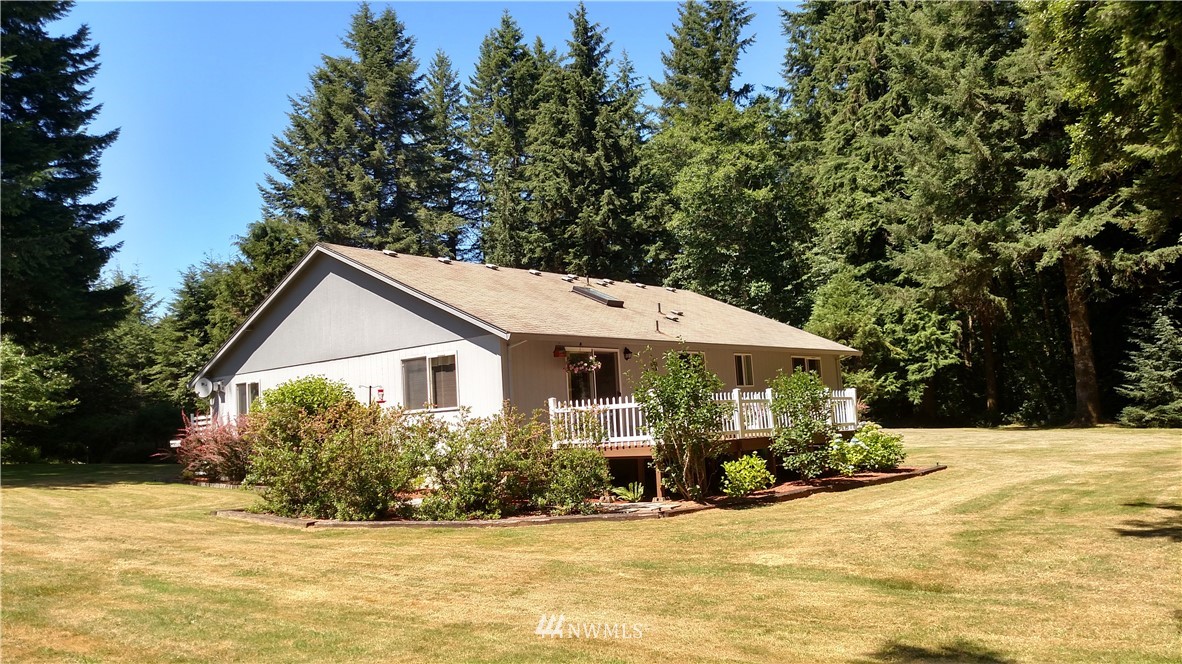 1442 Slide Creek Road Longview, WA 98632 - Photo 3 of 25